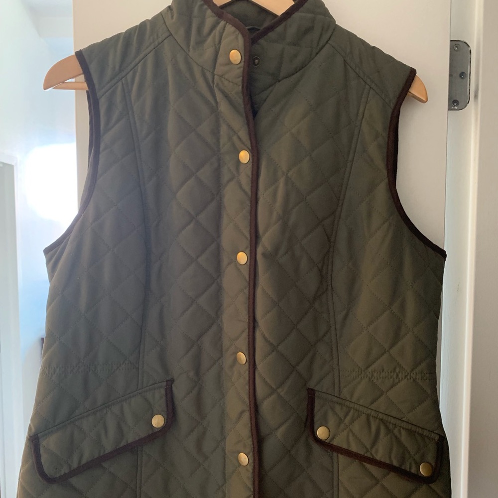 Hunter green quilted vest